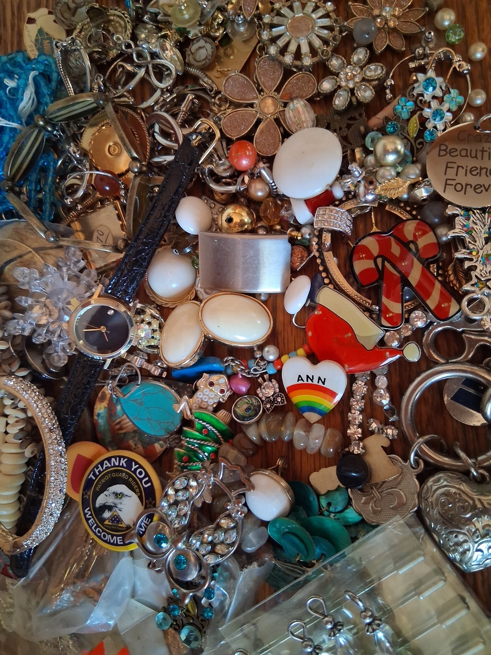 Assorted Vintage Fashion Jewelry Lot/Pendant/Earrings/Jewelry Making/Christmas